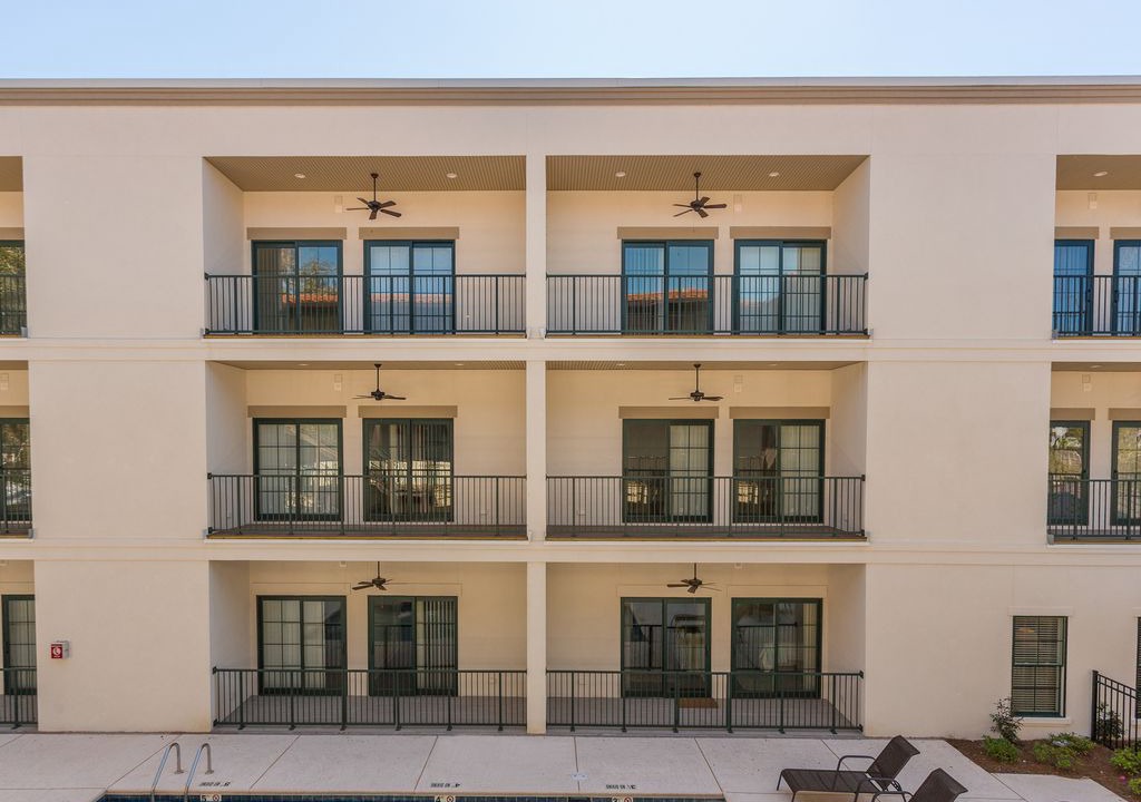 King City Condo | Village area, brand new luxury, one bedroom condo. FLETC Freindly