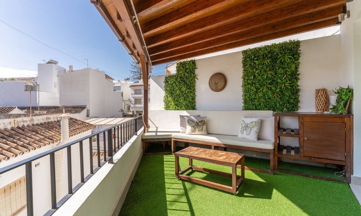 Historic Center of Estepona House | Village house, 100m from the beach, with Wi-Fi and air conditioning