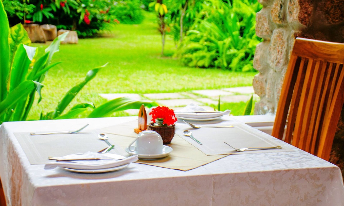 Praslin Island Hotel | villarafia