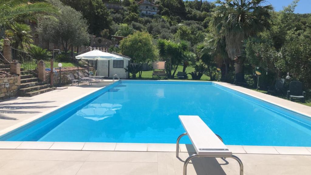 Laureana Cilento Apartment | Villetta con piscina LAUREANA CILENTO FF