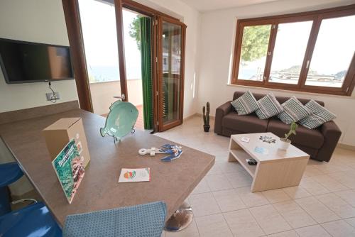 Giglio Porto House | Villetta con vista mare e parcheggio