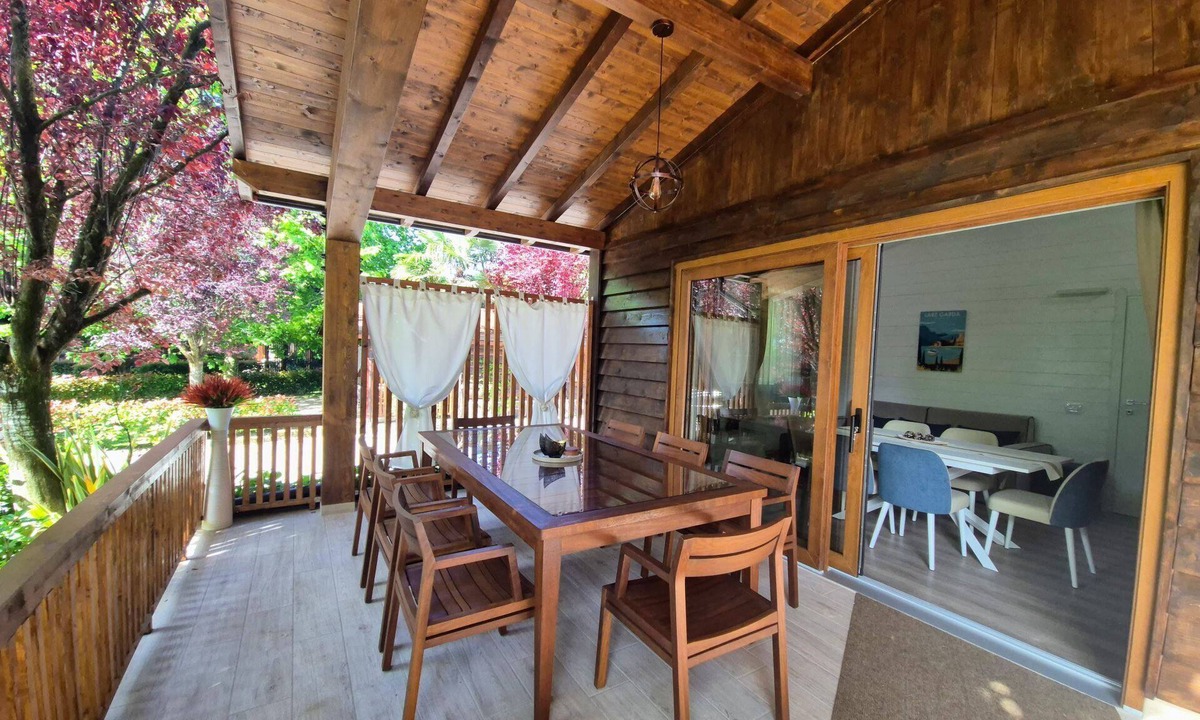 San Felice del Benaco Villa | Villetta Benaco 10 up to 8 people.