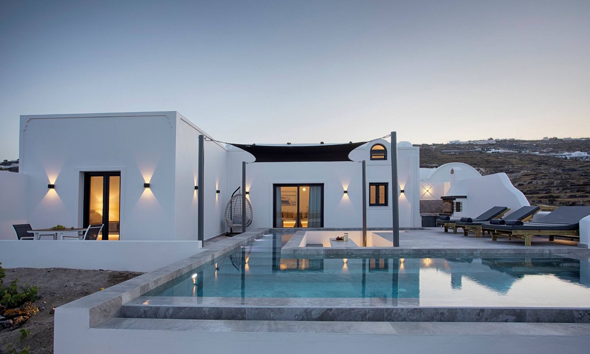 Kamari Villa | Vinebranch Villas
