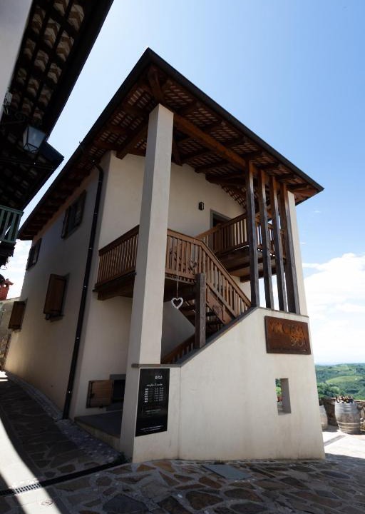Brda Apartment | Vinoteka Brda