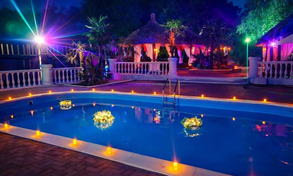 Baile Govora Bed & Breakfast | Virginia Gardens