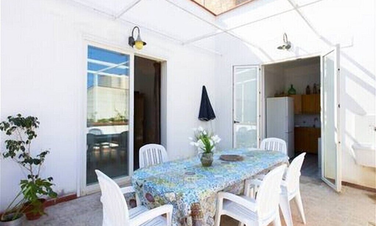 Sferracavallo Apartment | Visit Sicilian treasures sleeping in our apartment near to the sea