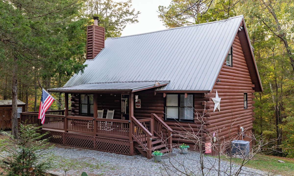 Warm Springs Cabin | Visit Star Haven for July 4th - Fiber Wifi! - Close to Callway Gardens