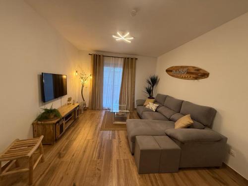 Chiva Apartment | Vista Golf