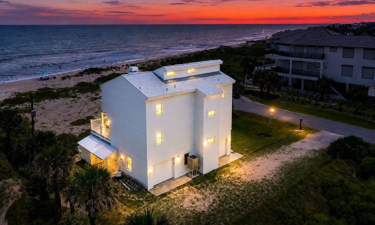 Marineland Acres House | Vitamin Sea Oceanfront Home! Seconds to the surf and sand!