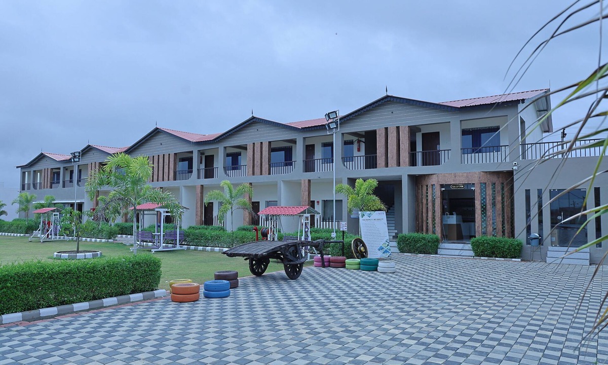 Talala Hotel | VITS Select Diamond Resort Sasan Gir