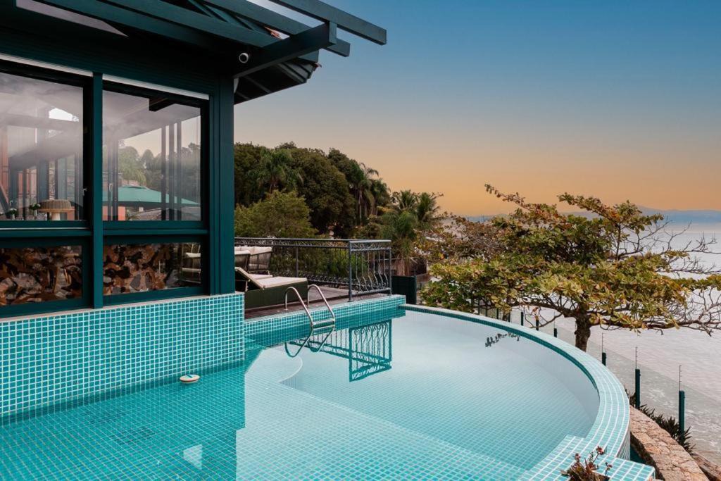 Florianopolis House | Vivenda da Magia Casa Floripa - Mansão Pé na Areia