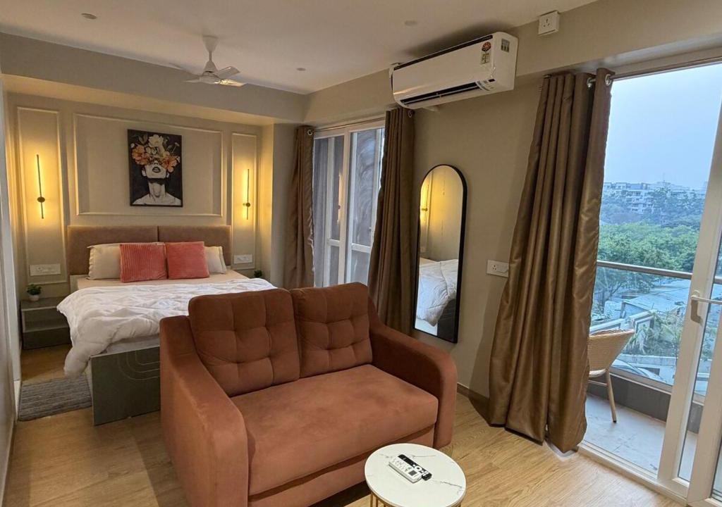 Viman Nagar Apartment | Vivid Private Studio Apt Near Airport