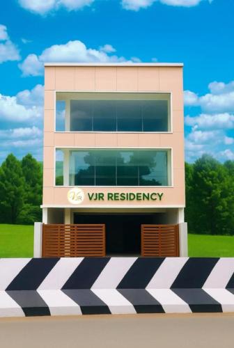 Walajapet Hotel | VJR Residency