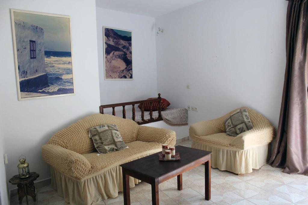 Mandraki Apartment | Volcano View Nisyros