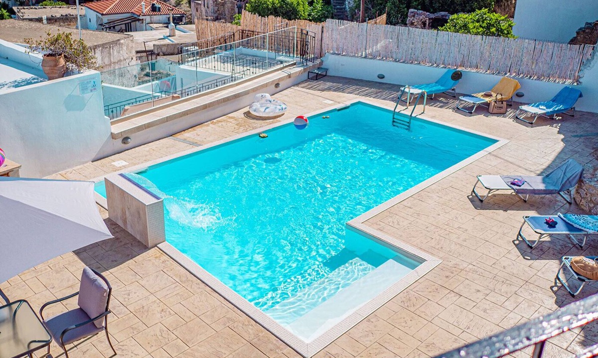 Kouroutai Apartment | Vothoni Pool apartment