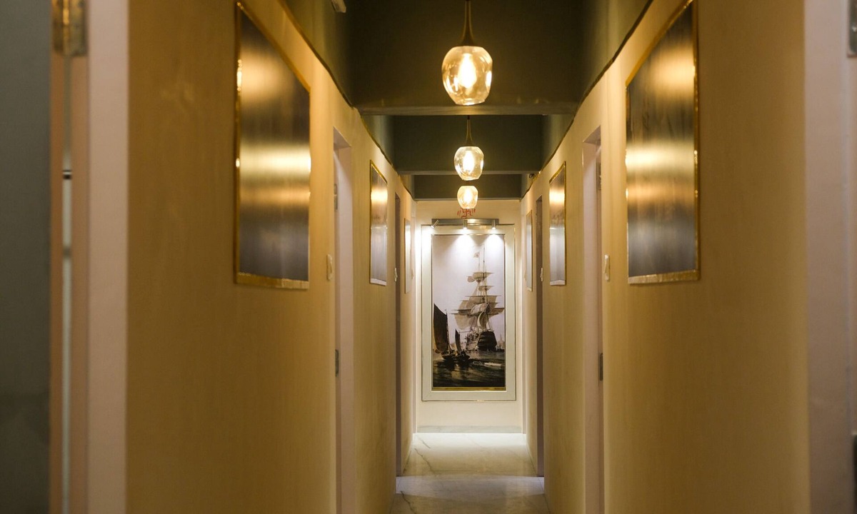 Masjid Bandar Hotel | VR Comforts