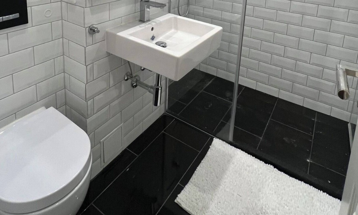 Raderthal Apartment | Vrbo Property
