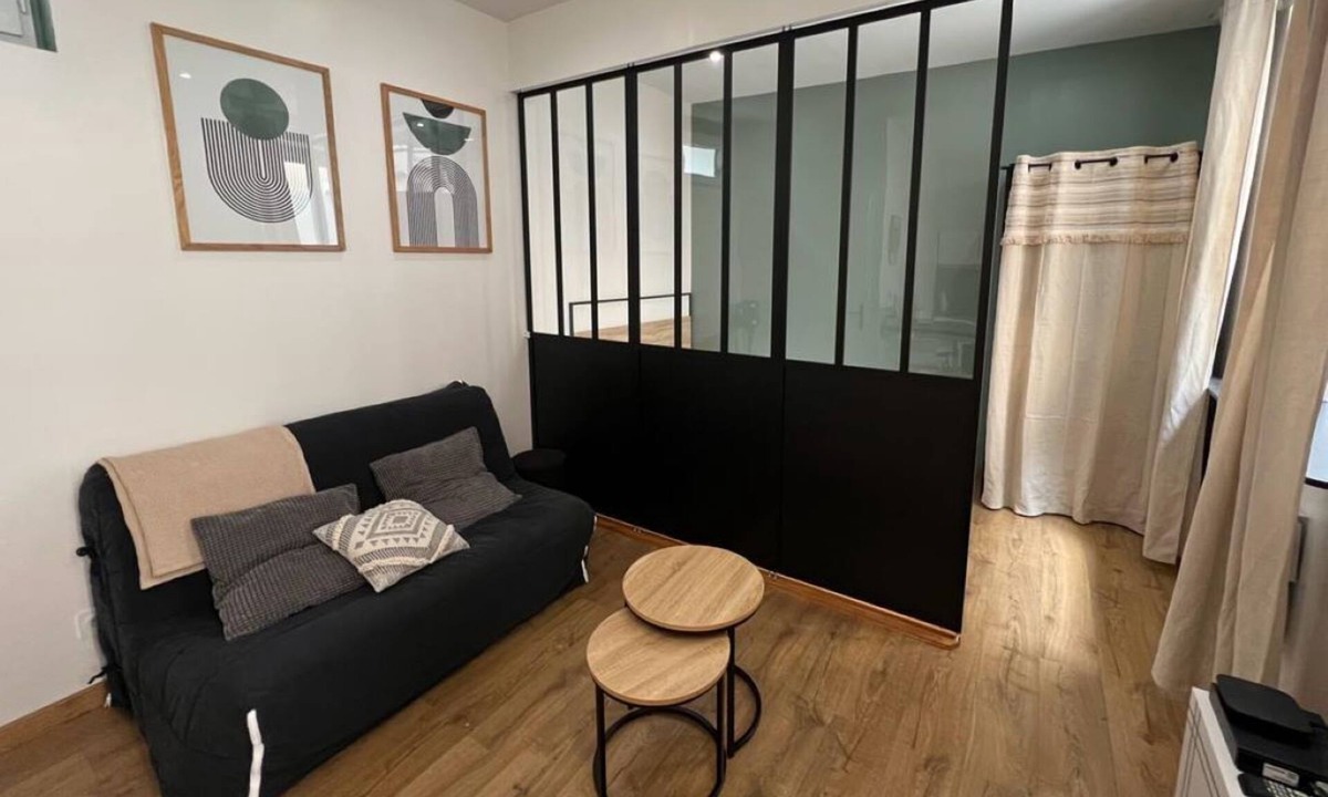 Croix Rousse Apartment | Vrbo Property