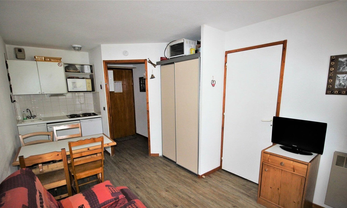 Valfrejus Apartment | Vrbo Property