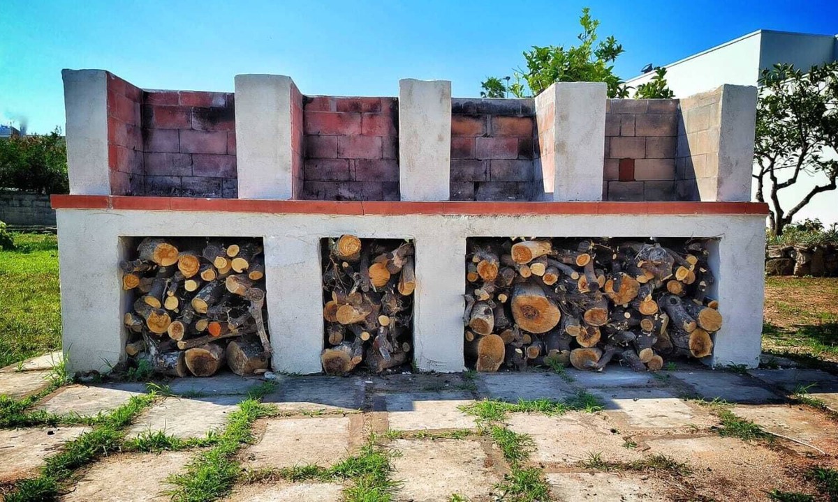 Giurdignano Apartment | Vrbo Property