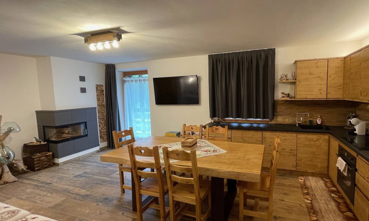 Rabbi Apartment | Vrbo Property