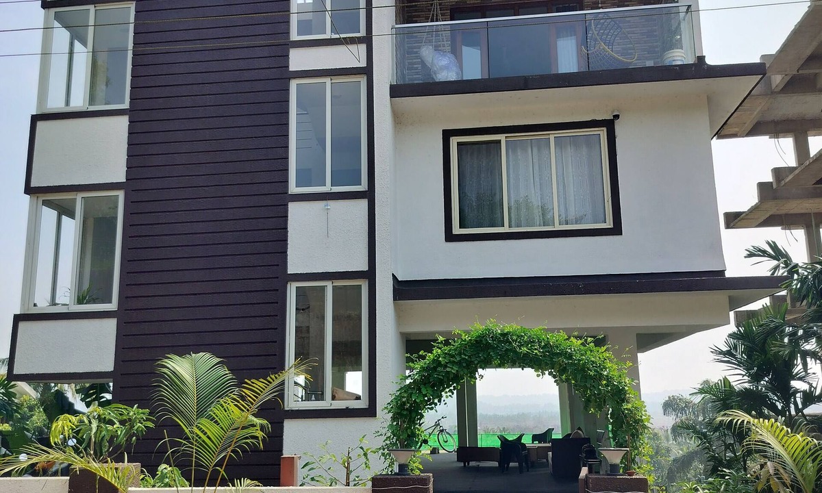 Curca Villa | Vrindavan Garden View Luxe Stay
