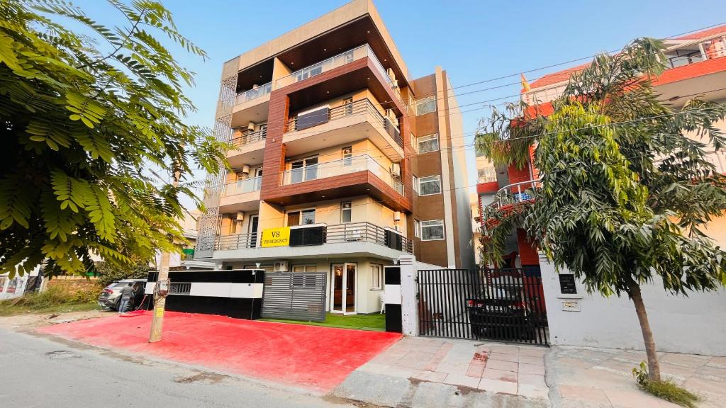South City I Hotel | VS Residency