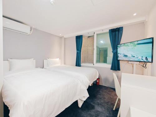 Banpo-dong Hotel | W hostel