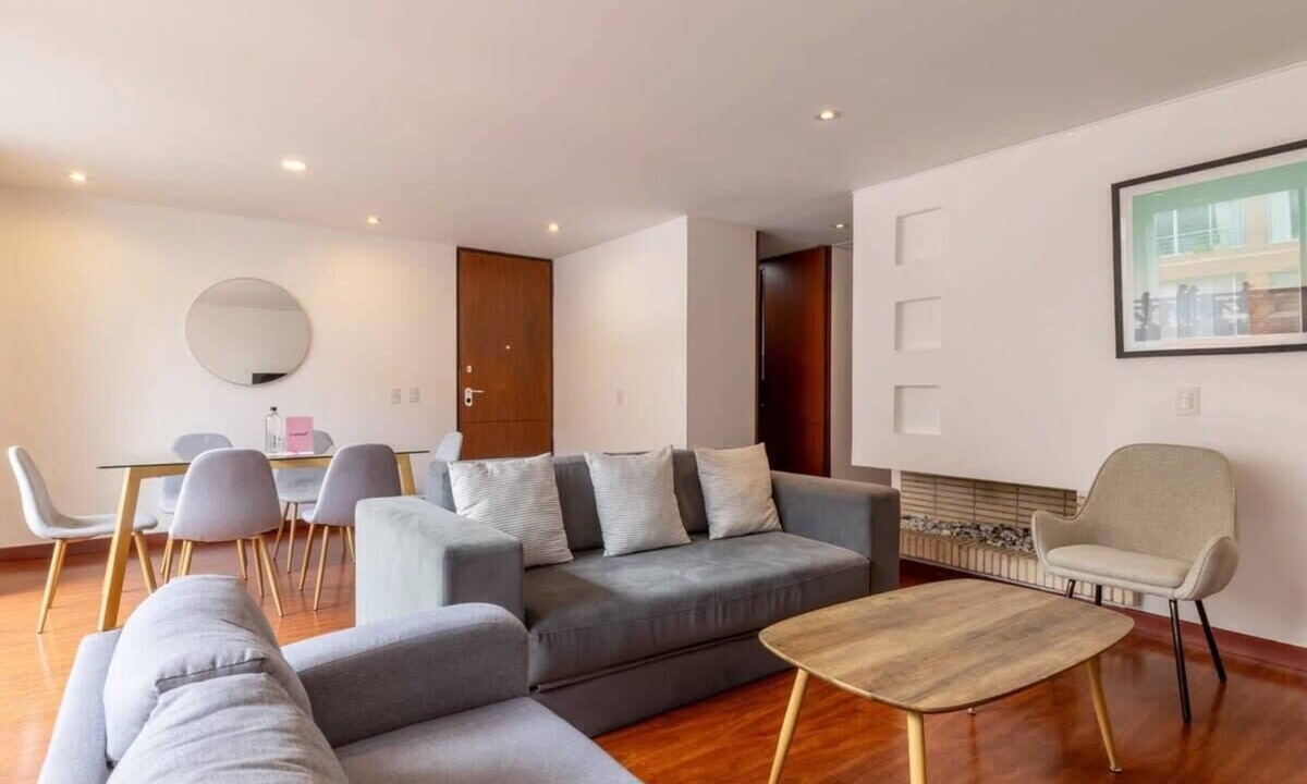 Antiguo Country Apartment | w* | Spacious 3BR in Parque Virrey