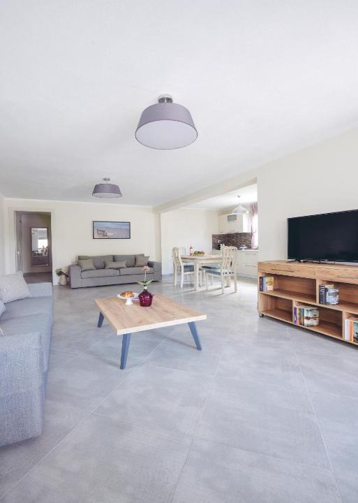 Nea Iraklitsa Apartment | W1 Rooms