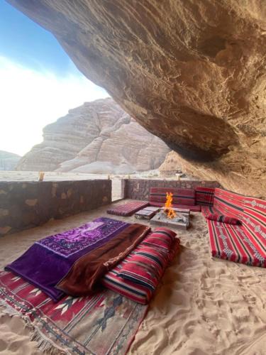 Wadi Rum Other | Wadi Rum Cave Experience