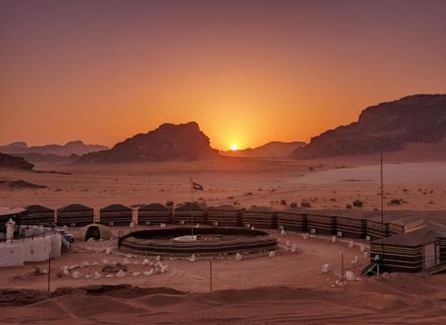 Wadi Rum Resort | Wadi Rum Majestic Camp