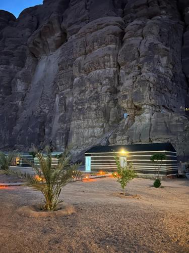 Wadi Rum Hotel | Wadi Rum Sarab Camp