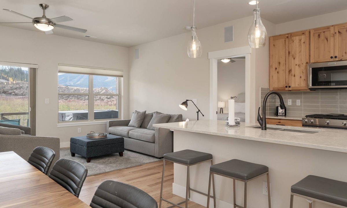 Rendezvous House | Wagon Wheel At Rendezvous 3 Bedroom Home