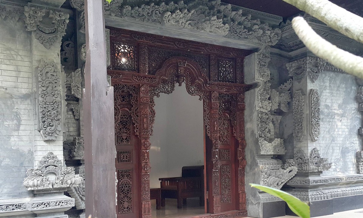 Gianyar Hotel | Wahyu Dewata