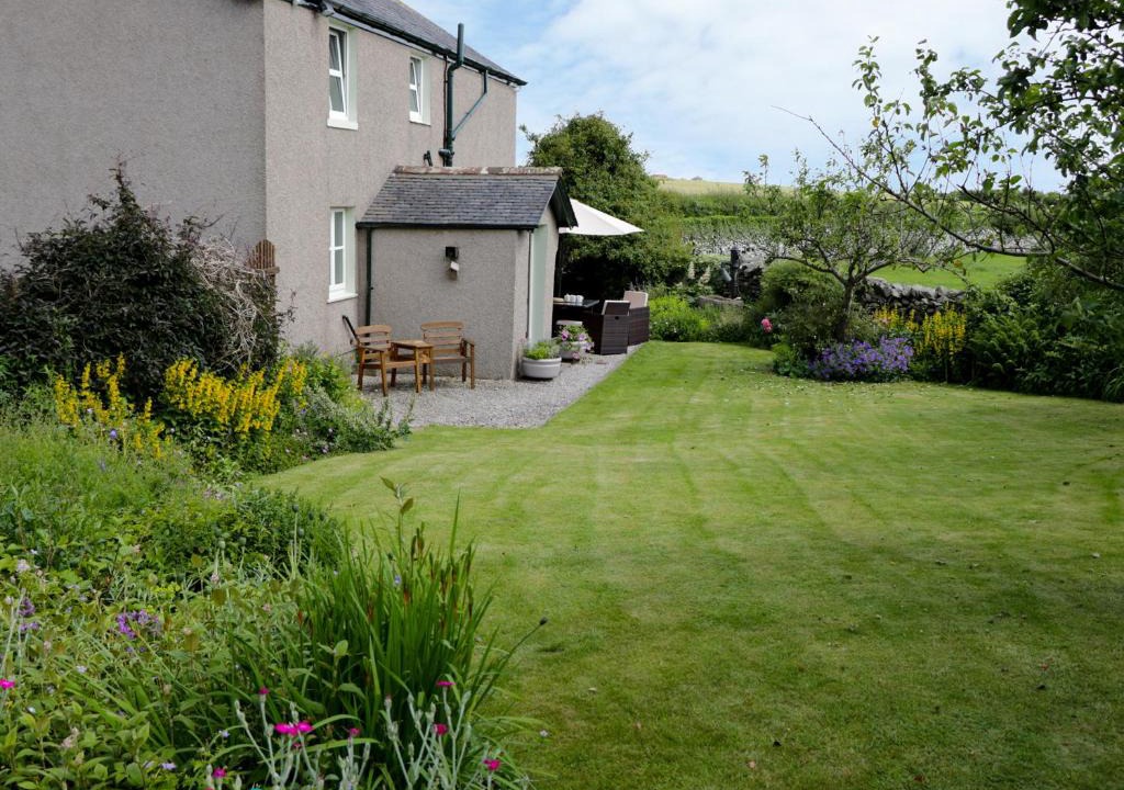 Flookburgh House | Waingate Cottage