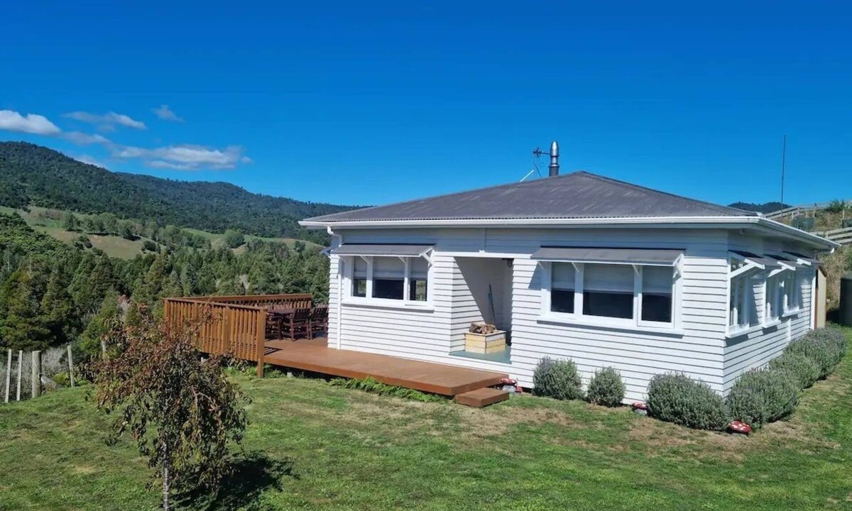 Waihi Cottage | Waitawheta Cottage