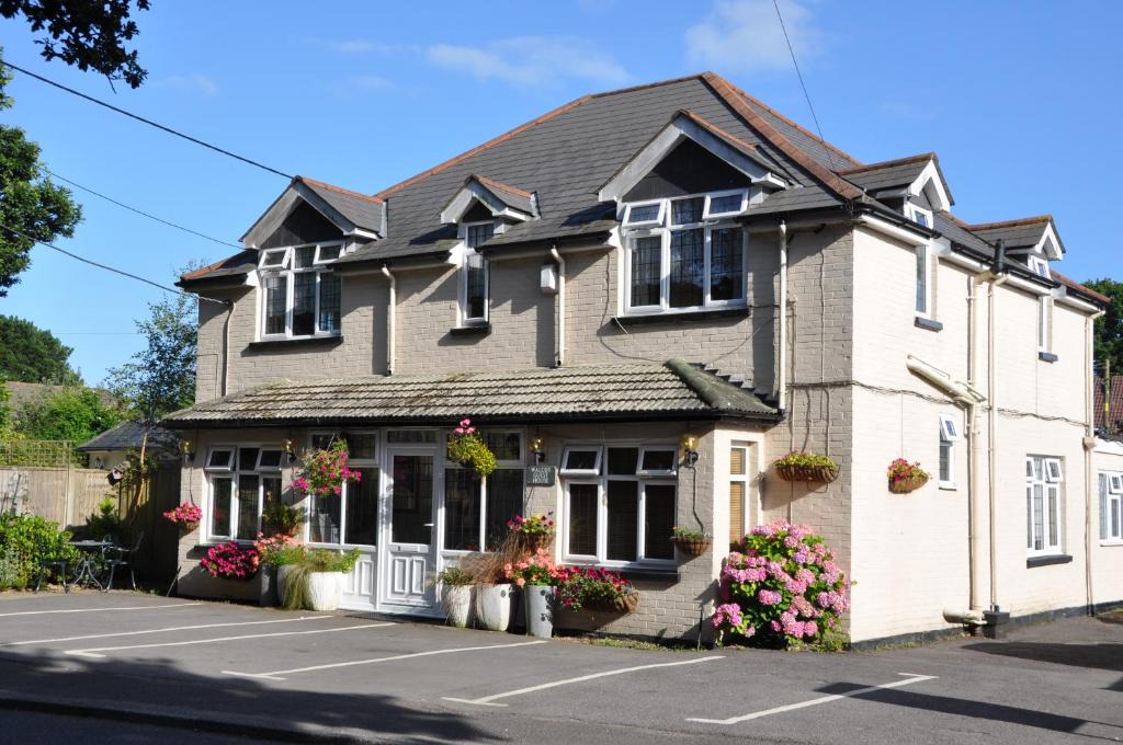 Blackfield House | Walcot House