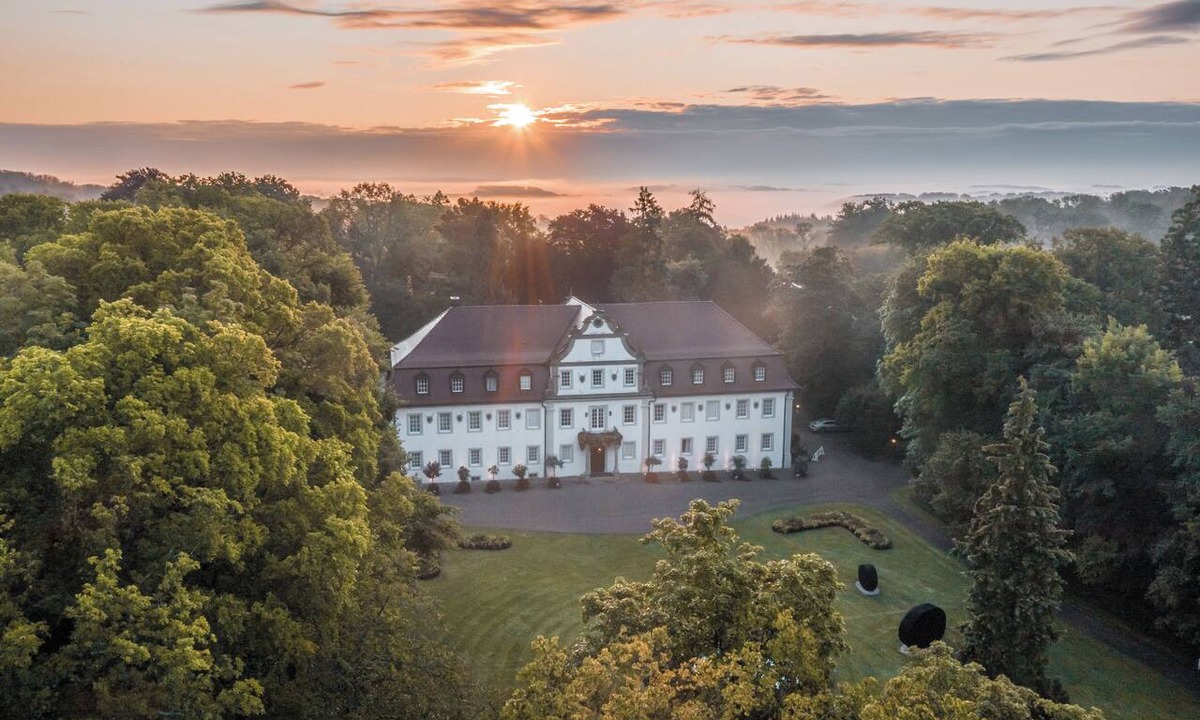 Zweiflingen-Friedrichsruhe Hotel | Wald & Schlosshotel Friedrichsruhe