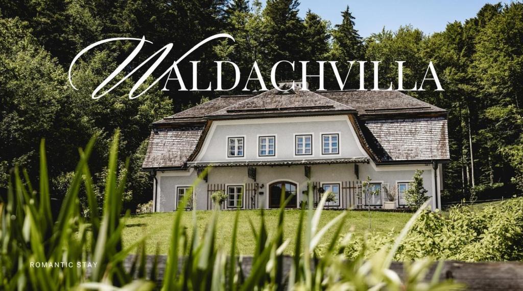 Laakirchen Apartment | Waldach Villa