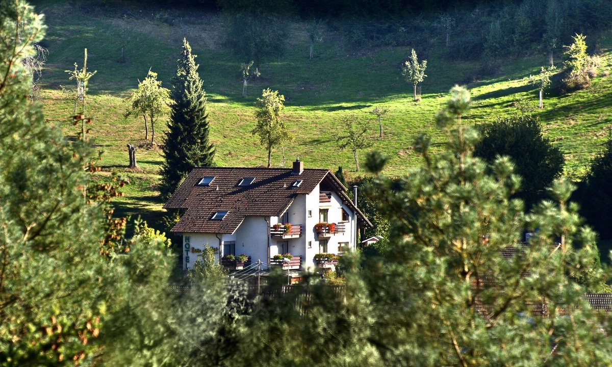 Iggelbach Hotel | Waldhotel Heller