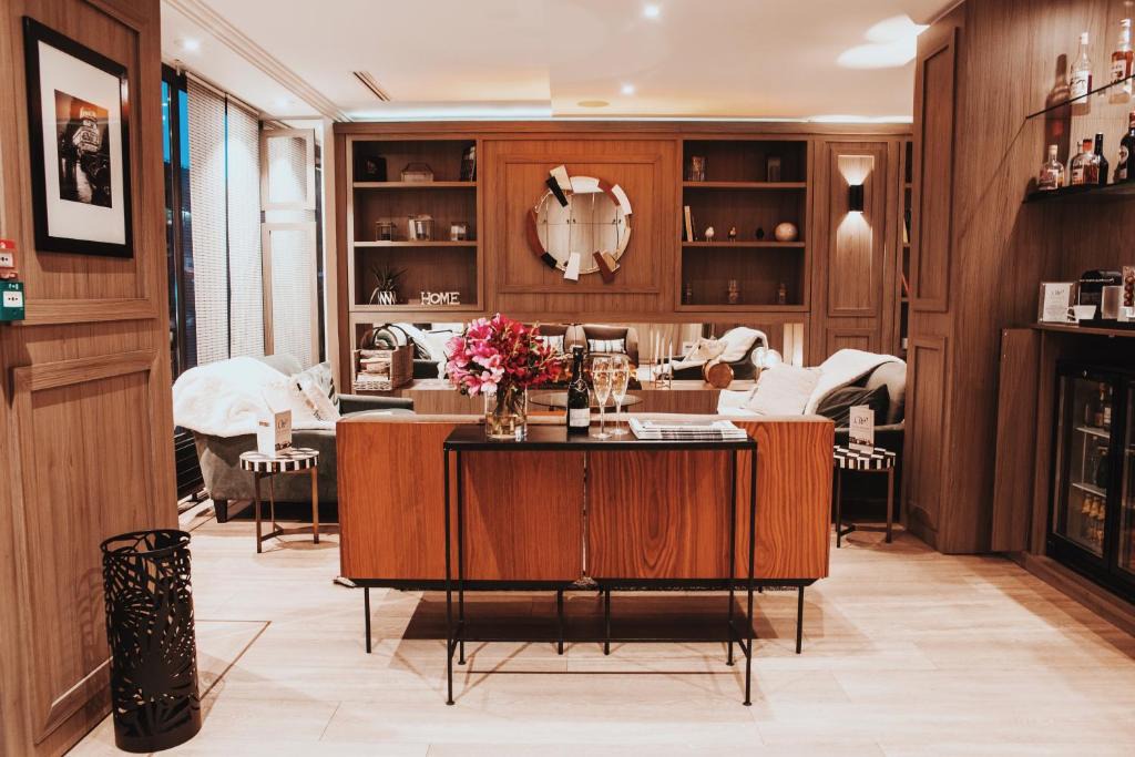 Montparnasse Hotel | Waldorf Montparnasse