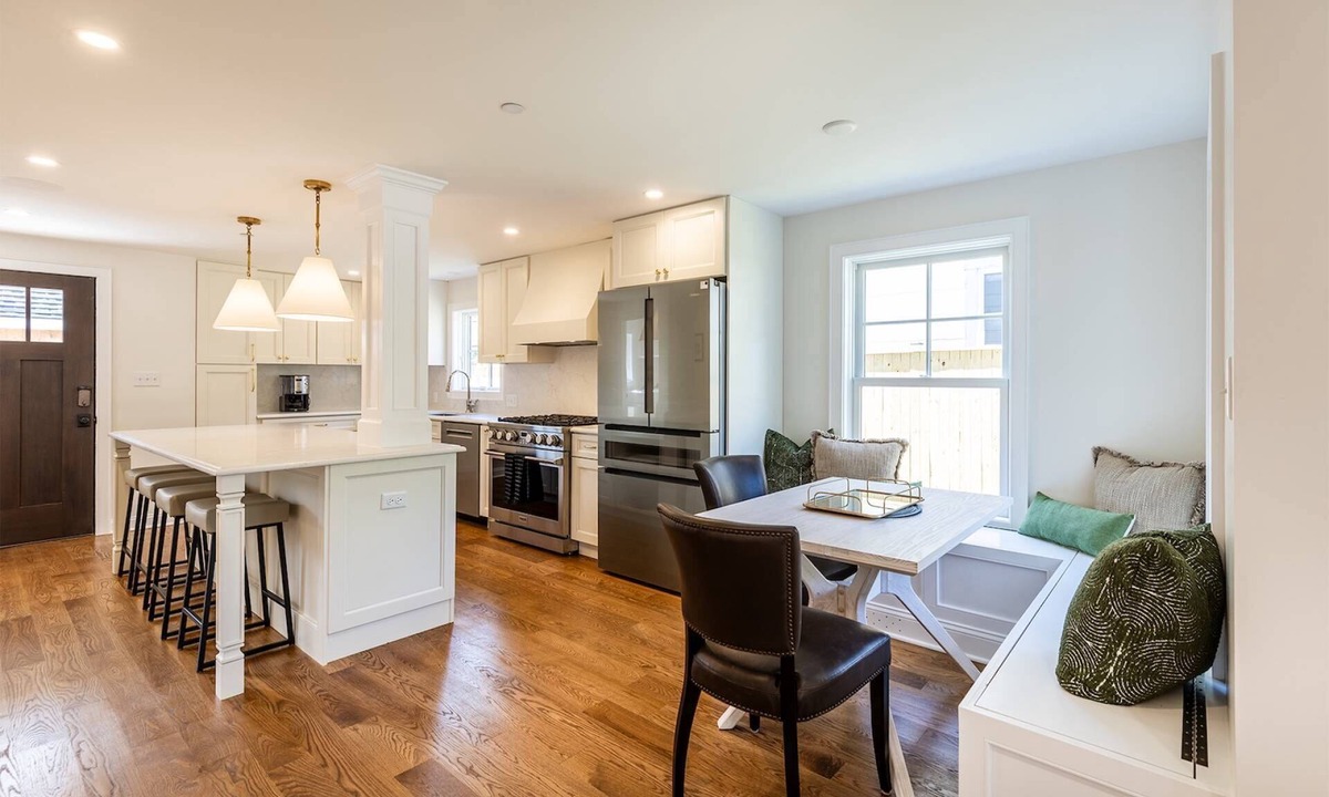 Eastport House | Walk Everywhere From New Eastport Cape Cod with High-End finishes and Gourmet Kitchen