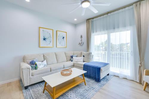 Hudson Beach Estates House | Walk to Beach! Waterfront Hudson Townhome