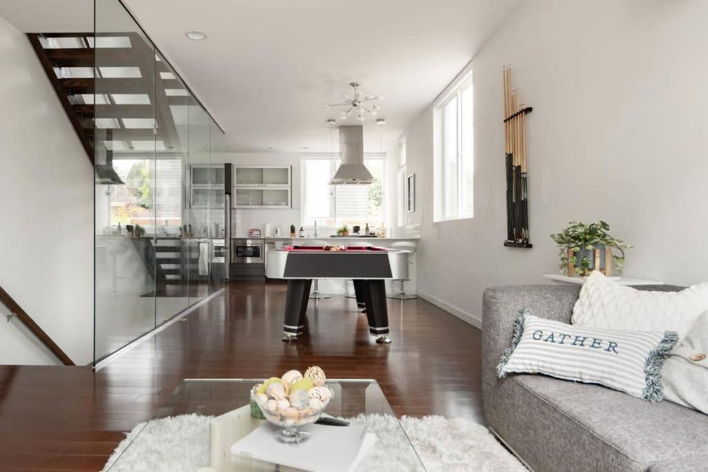 Squire Park House | Walk to Cap Hill from a Stylish Designer Home