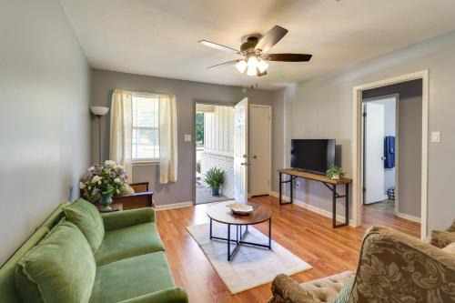 Brookhaven House | Walk to Dining & Shops: Dtwn Brookhaven Home!