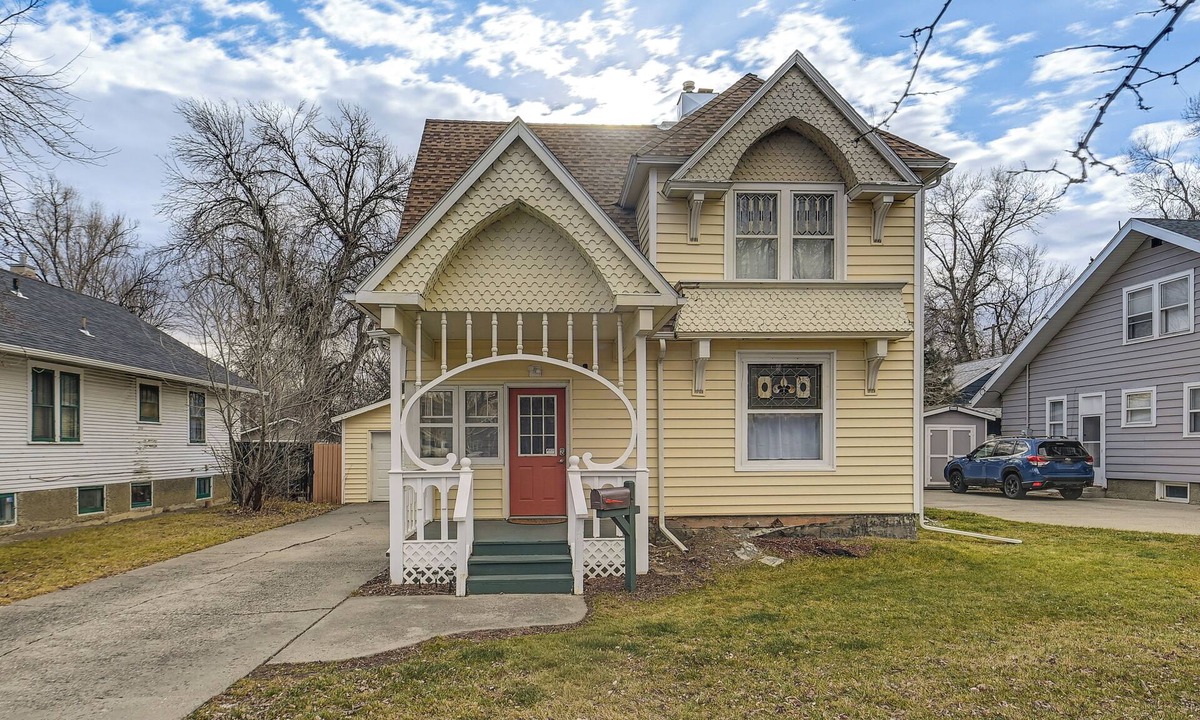 Billings House | Walk to Everything! Historic Billings Home w/Deck