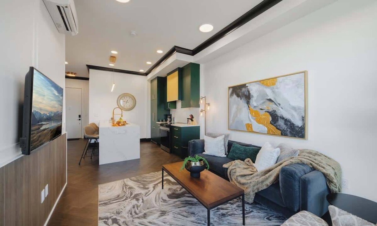 University District Apartment | Walk University District, Near Hospitals & Shops