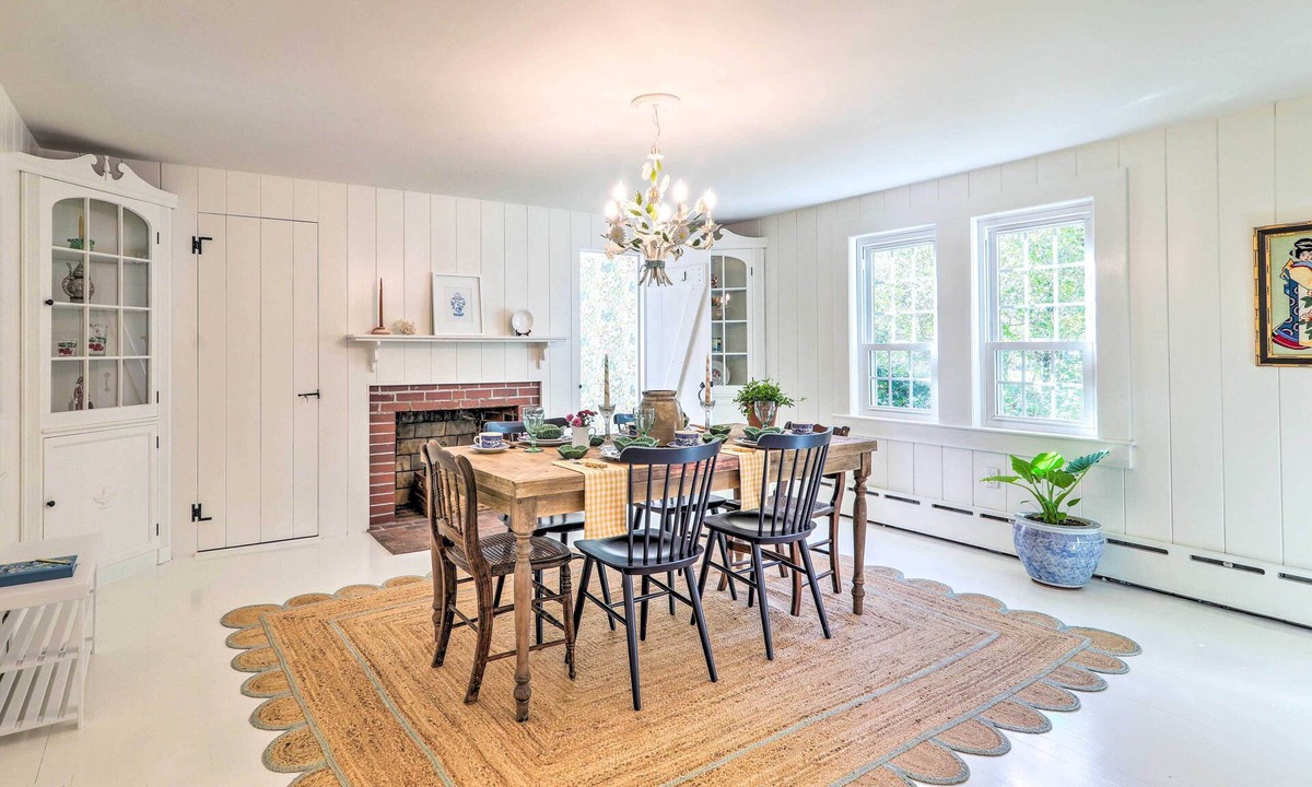 Dennis Cottage | Walkable Dennis Cottage: 'the Blue Scallop'