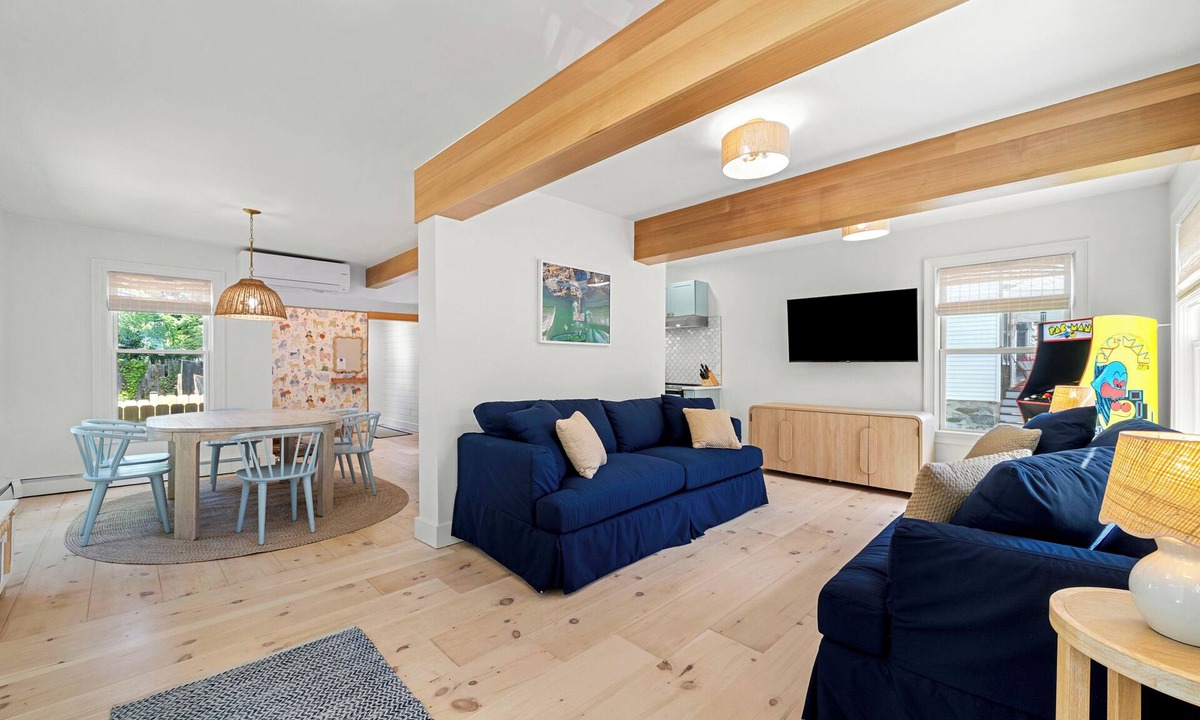 Marblehead House | Walkable Harbor Home in Marblehead: Family & Dog Friendly, Fenced Yard + Parking
